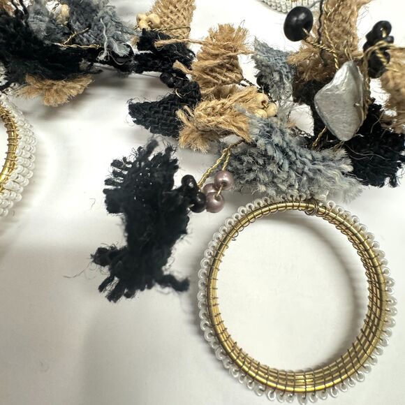 Pier 1 Imports Black Blue Jute Burlap Stones Pearl Beaded Napkin Rings Set of 6 - Picture 5 of 6